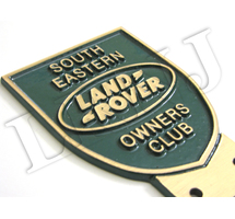LAND ROVER OWNERS CLUB SOUTH EASTERN NEW ORIGINAL BADGE BRONZE CAST