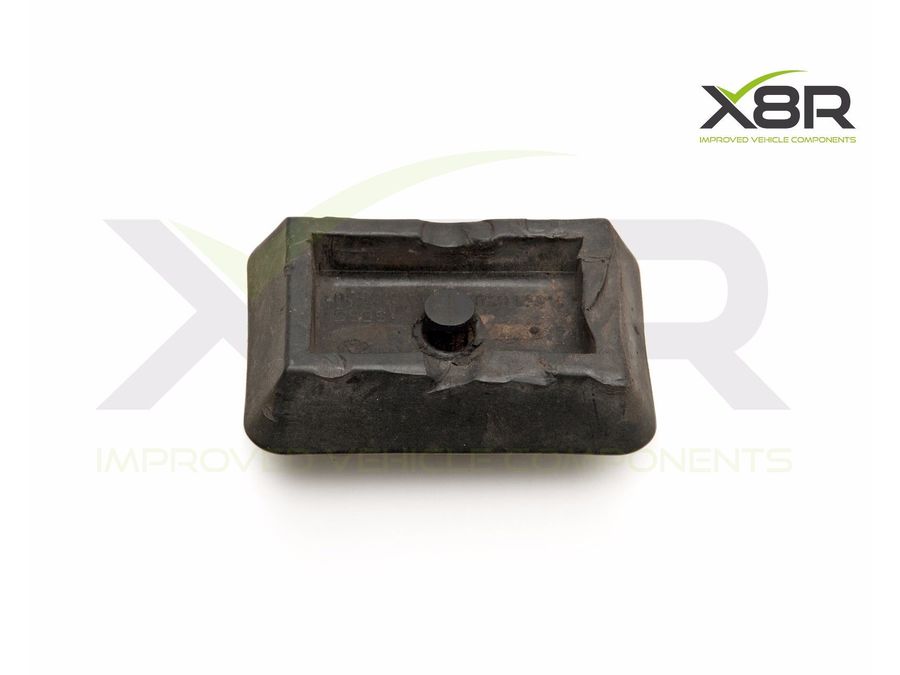 BMW 1 SERIES F20 F21 E81 E82 E87 E88 RUBBER JACKING POINT JACK PAD ADAPTOR TOOL PART NUMBER: X8R0093