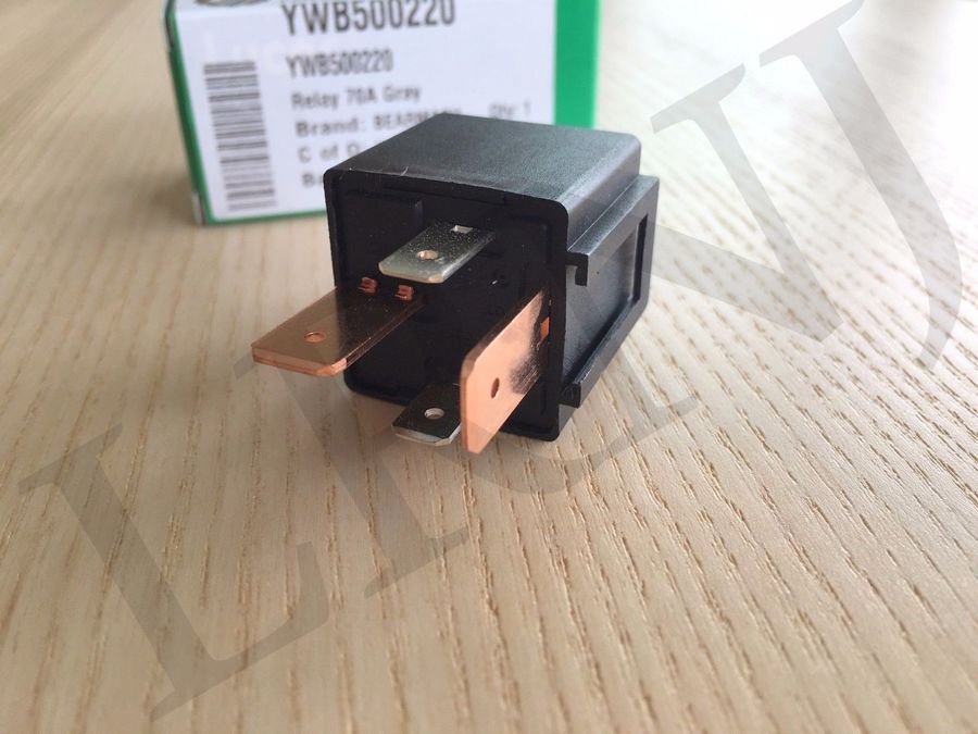 LAND ROVER RANGE ROVER 2003-2009 FULL SIZE AIR SUSPENSION COMPRESSOR RELAY PART NUMBER: YWB500220