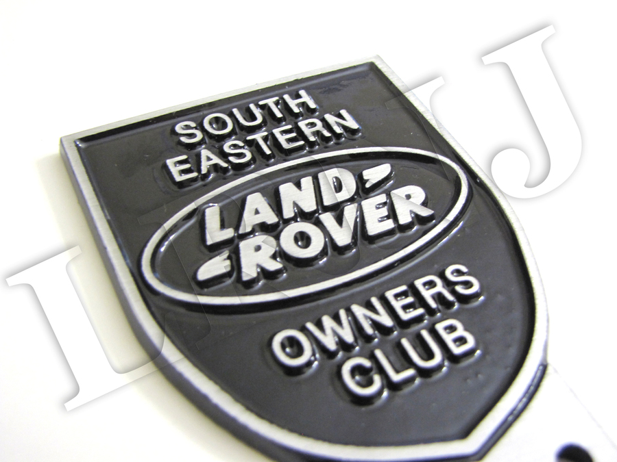 LAND ROVER OWNERS CLUB SOUTH EASTERN NEW ORIGINAL BADGE ALUMINIUM CAST